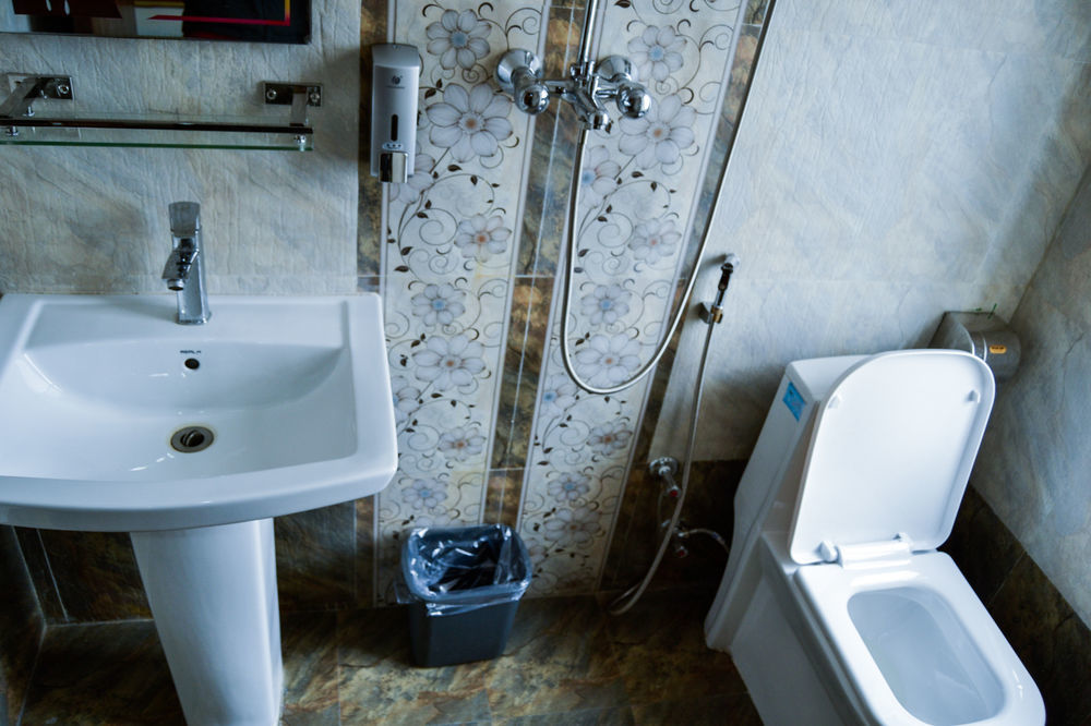 Mandala Hotel Катманду Экстерьер фото